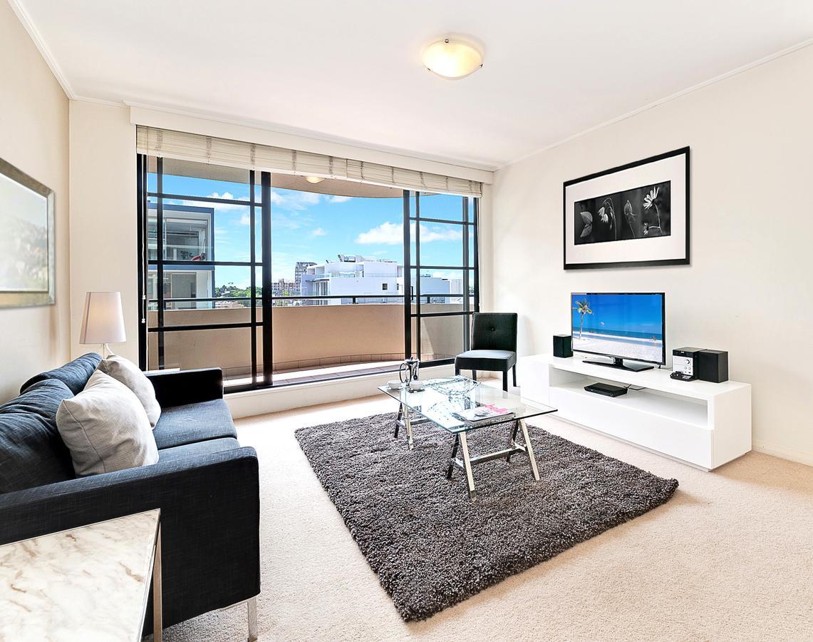 Astra Apartments North Sydney *