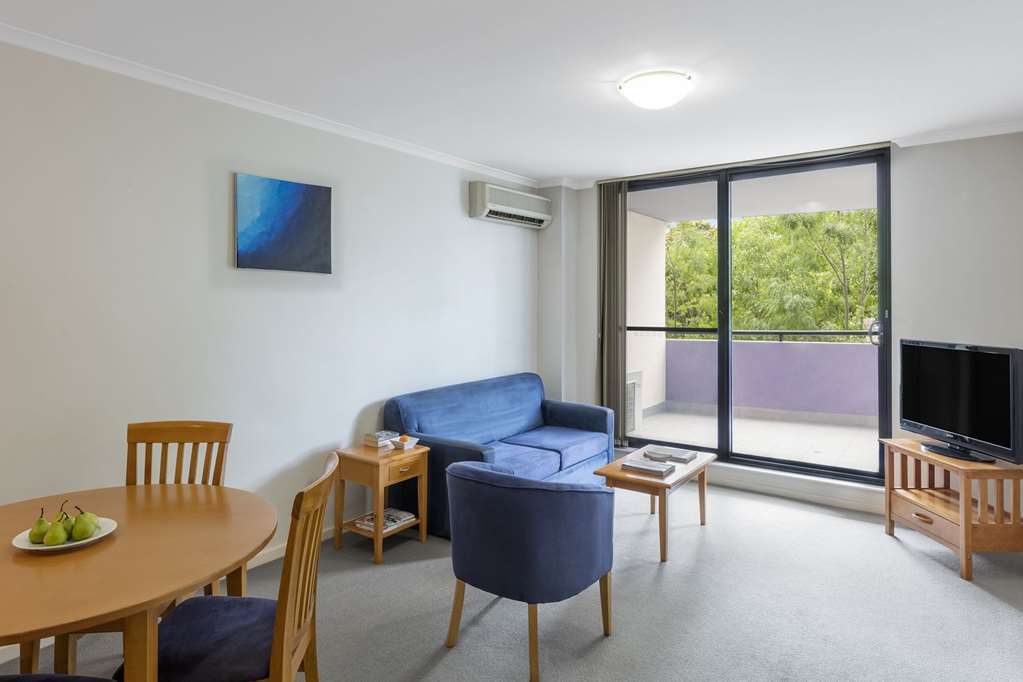Waldorf Waitara Residential Apartments Hotel *