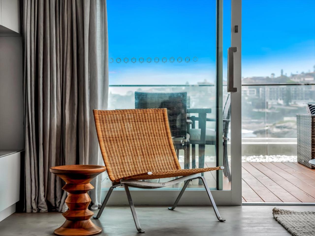 Tamarama Aparthotel 5*