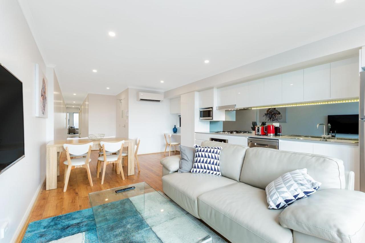 Balmain Modern Apartment *