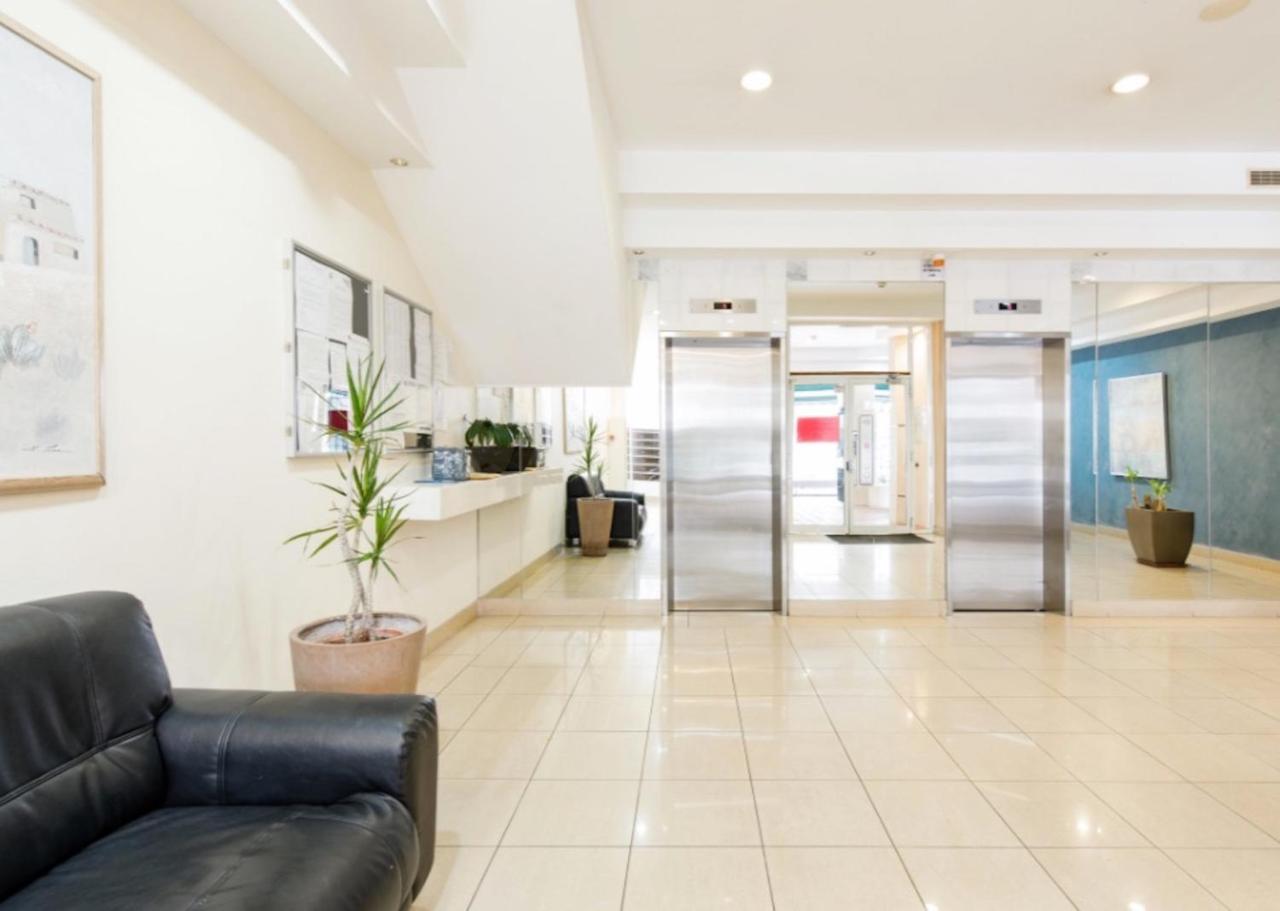 Manly Beach Hub Apartment Sydney