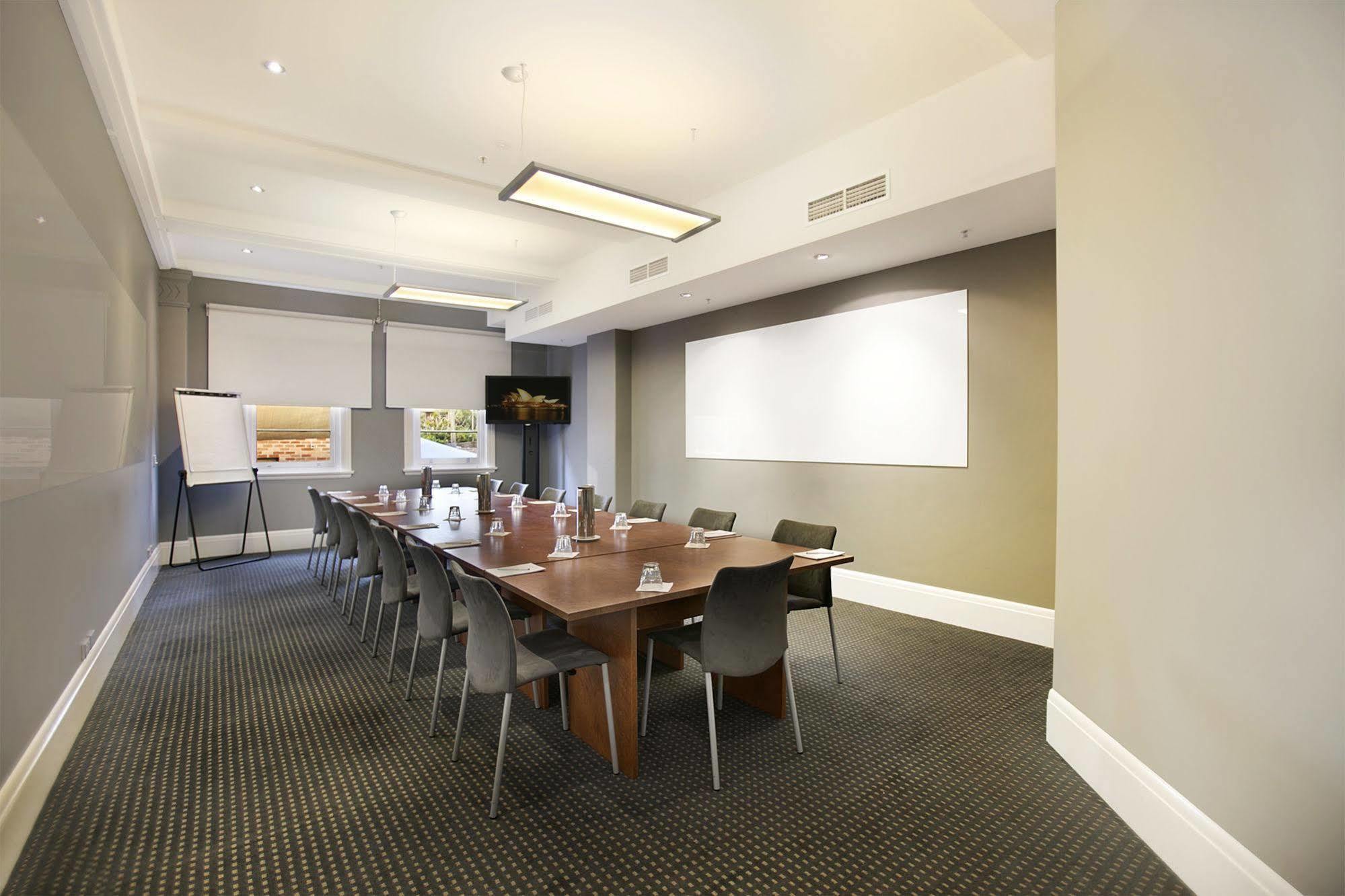Watsons Bay Boutique Hotel 4*