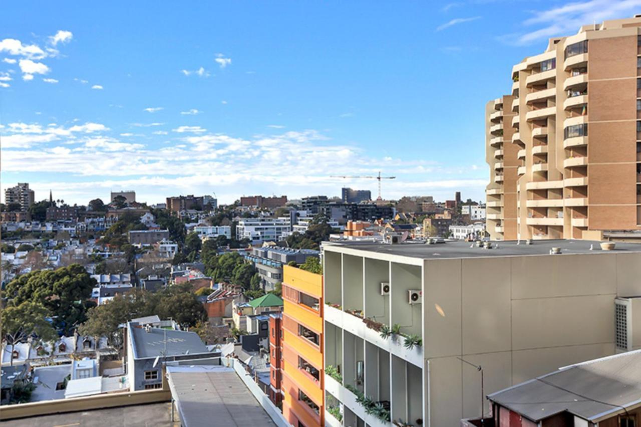 Apartment Cosmopolitan At College St *