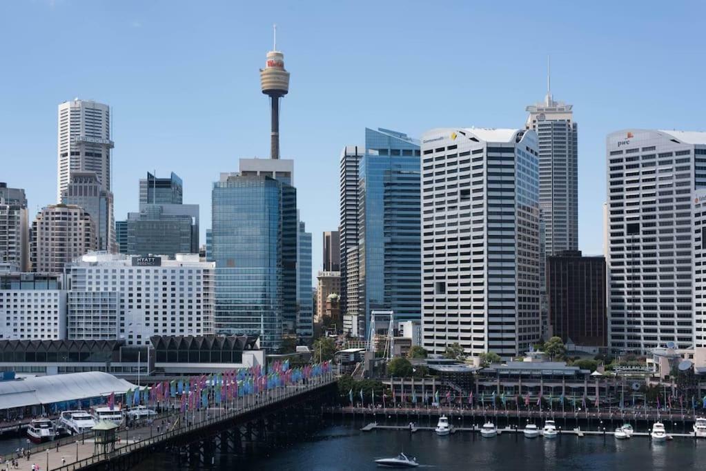 Darling Harbour 2 Bedroom Apartment