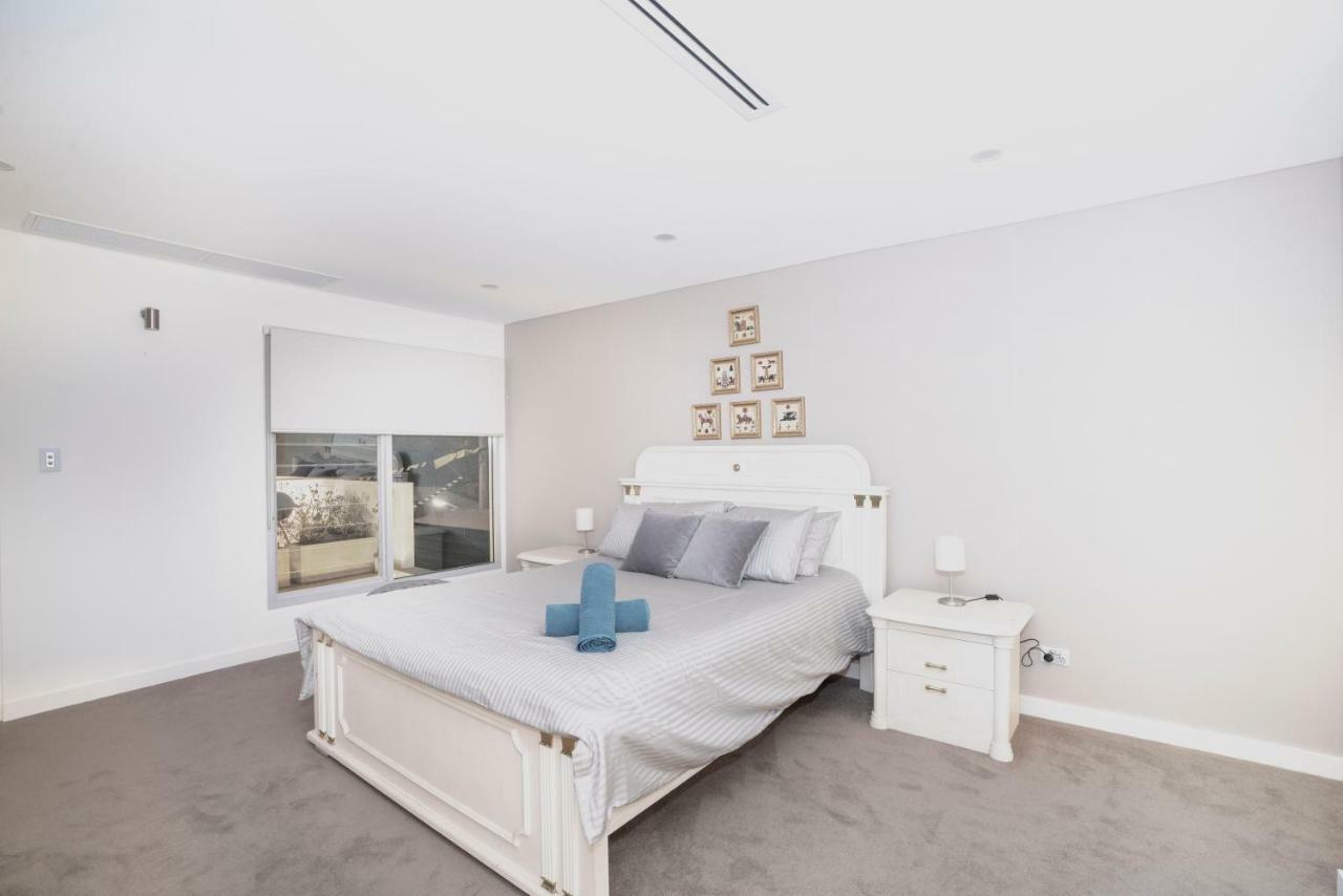Luxury Darlington - Vine Villa *