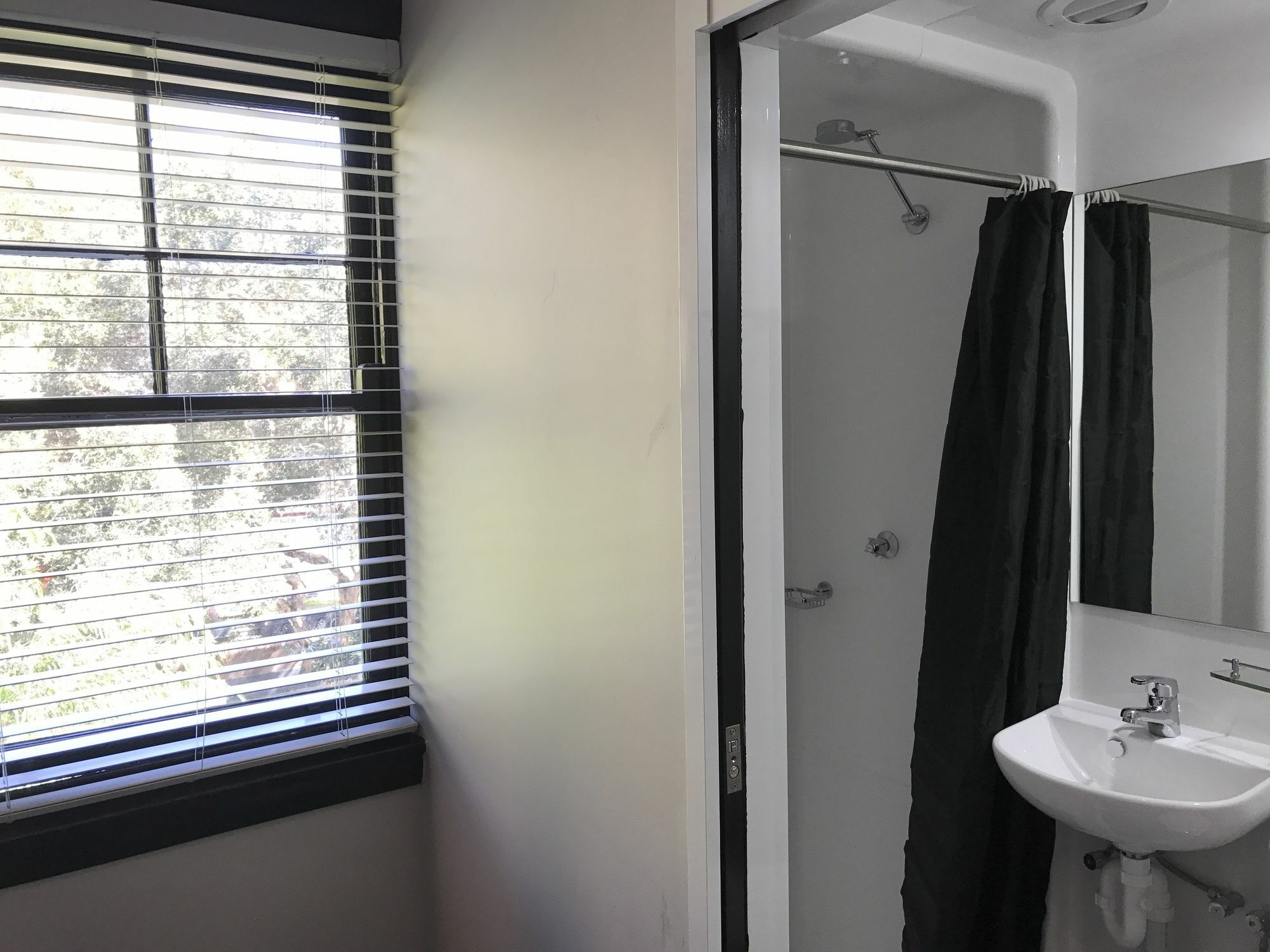 Hostel Little Drifter Bondi Sydney