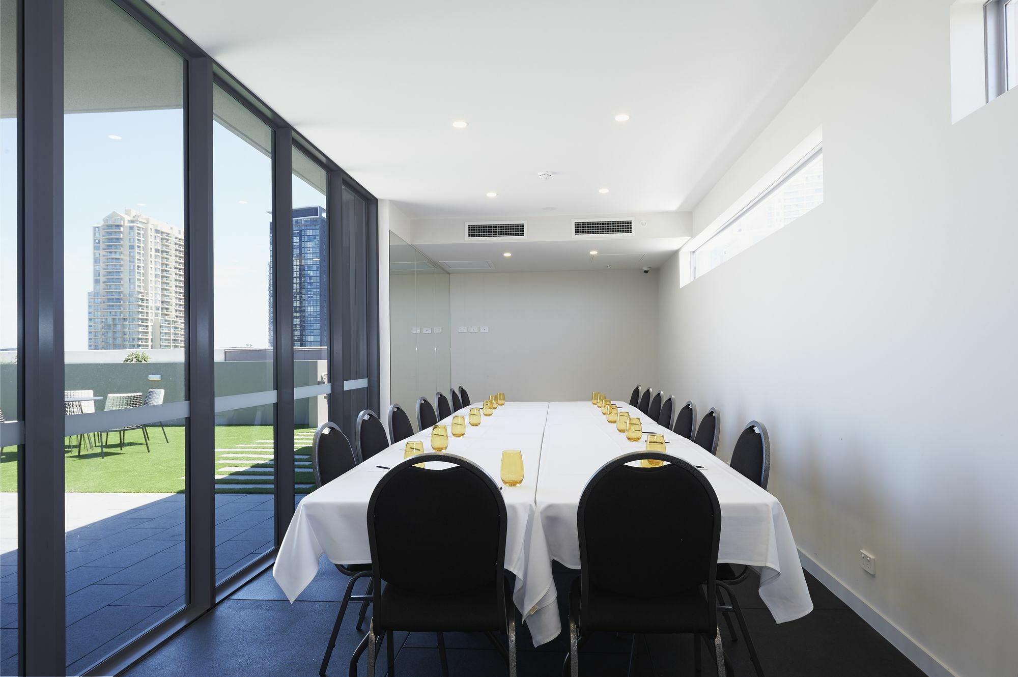 Silkari At Chatswood Aparthotel 4*