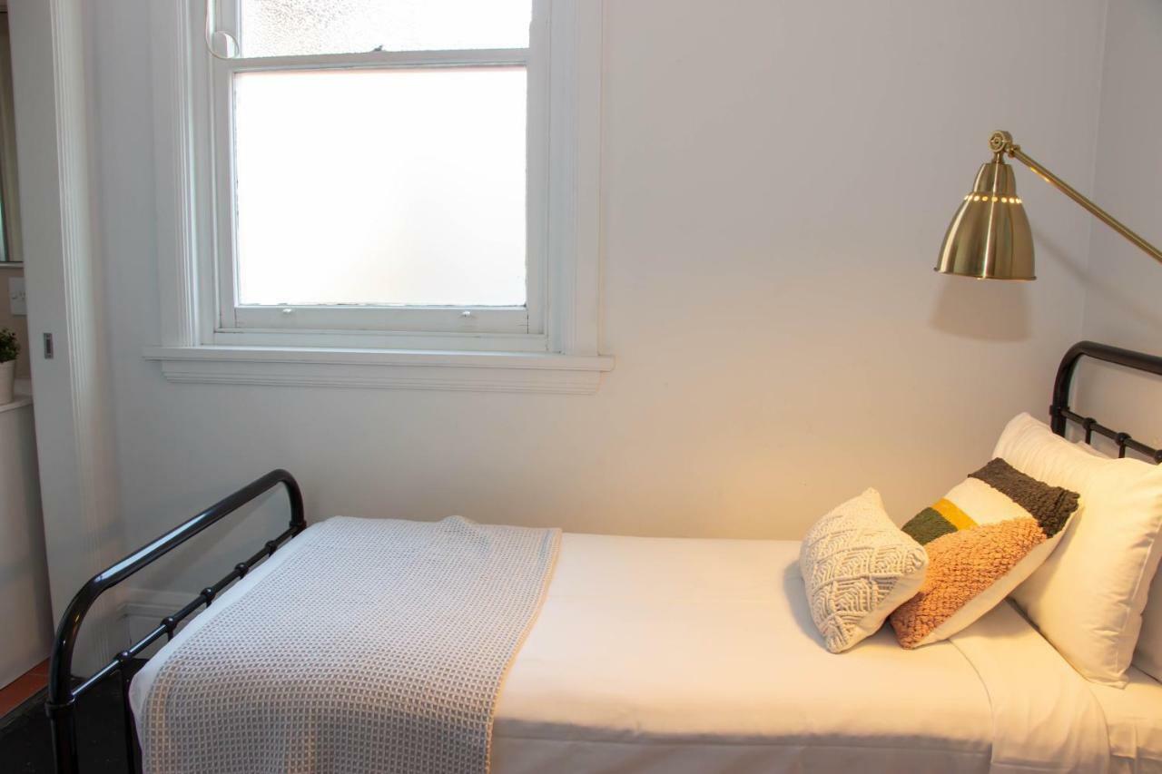 Charing Cross Hotel Sydney
