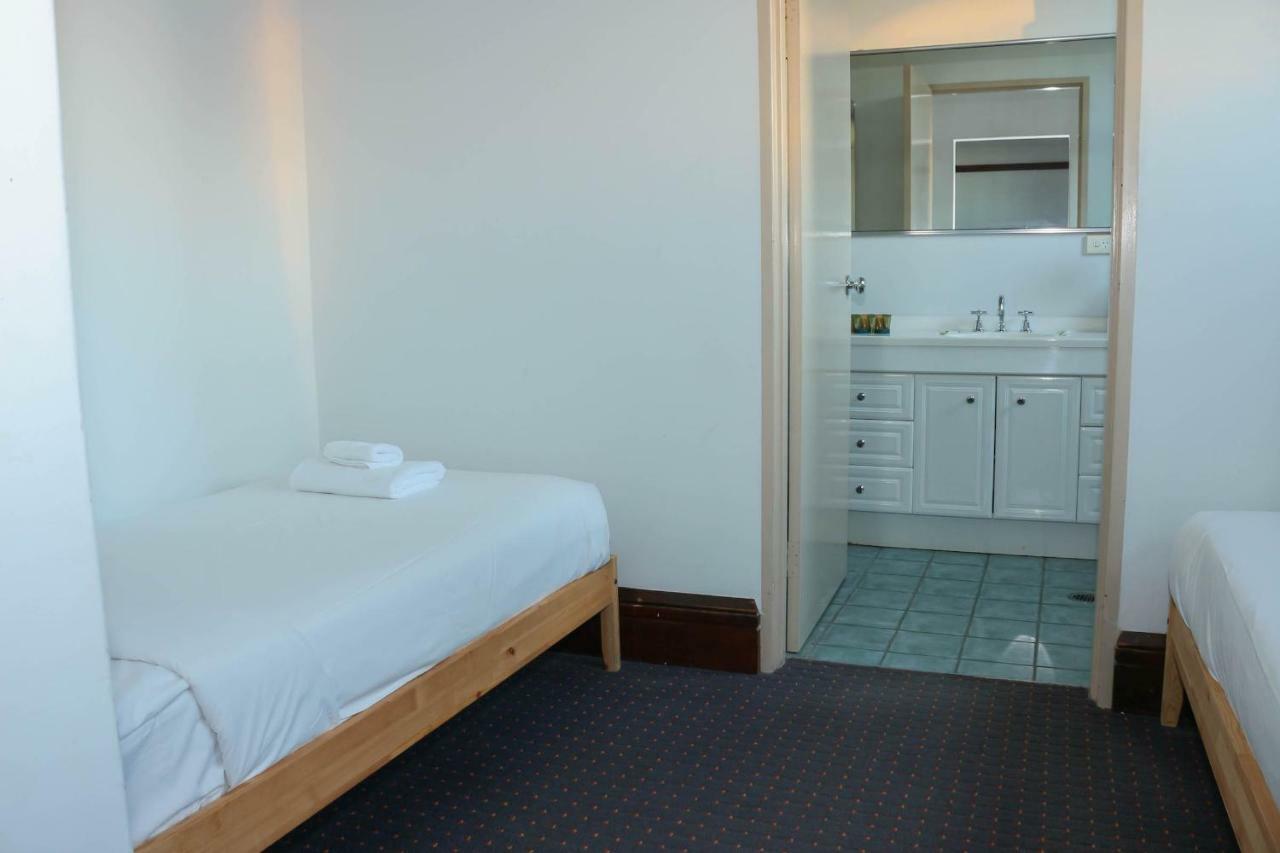 Charing Cross Hotel