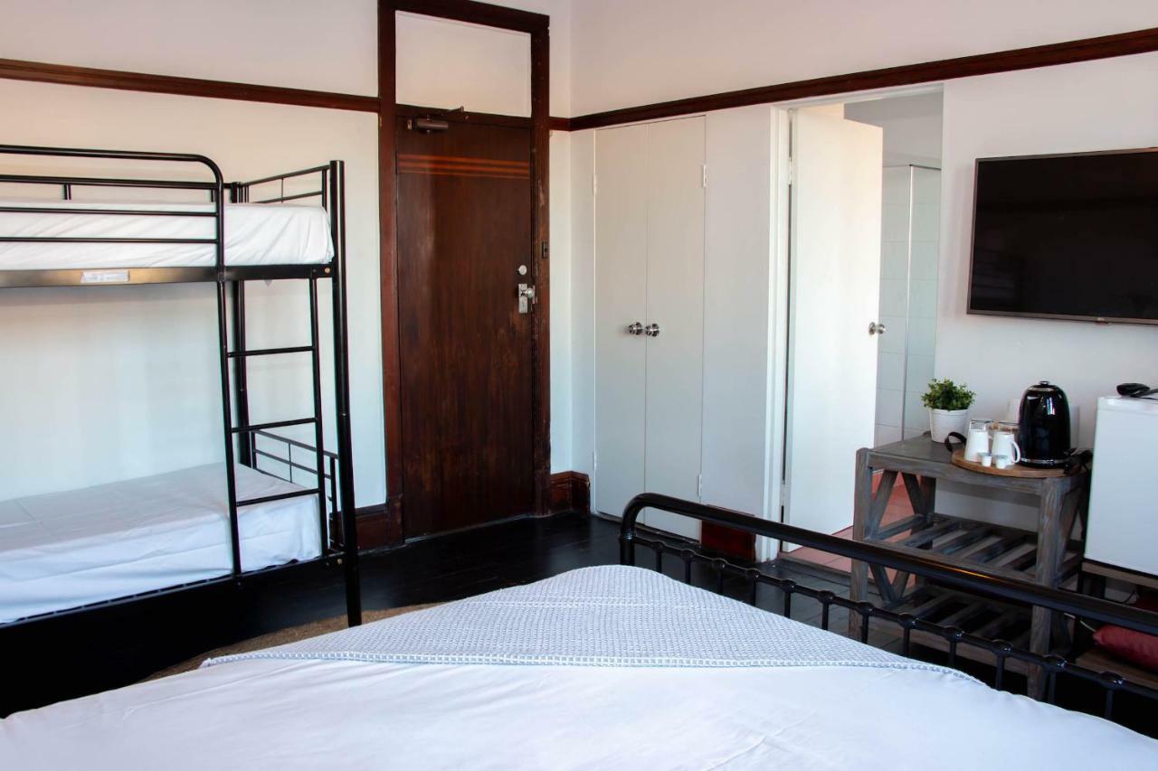 Hotel Charing Cross