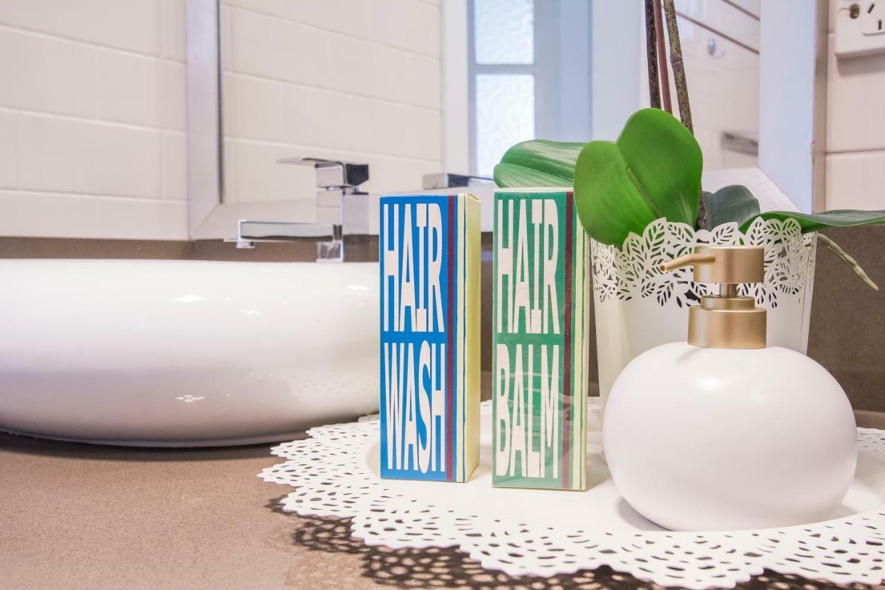 Apartment Holidayrento The Palm House Bondi *