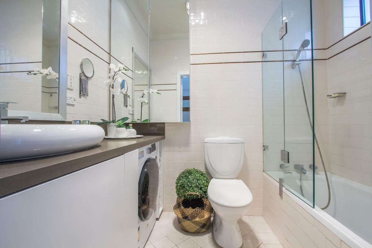 Apartment Holidayrento The Palm House Bondi