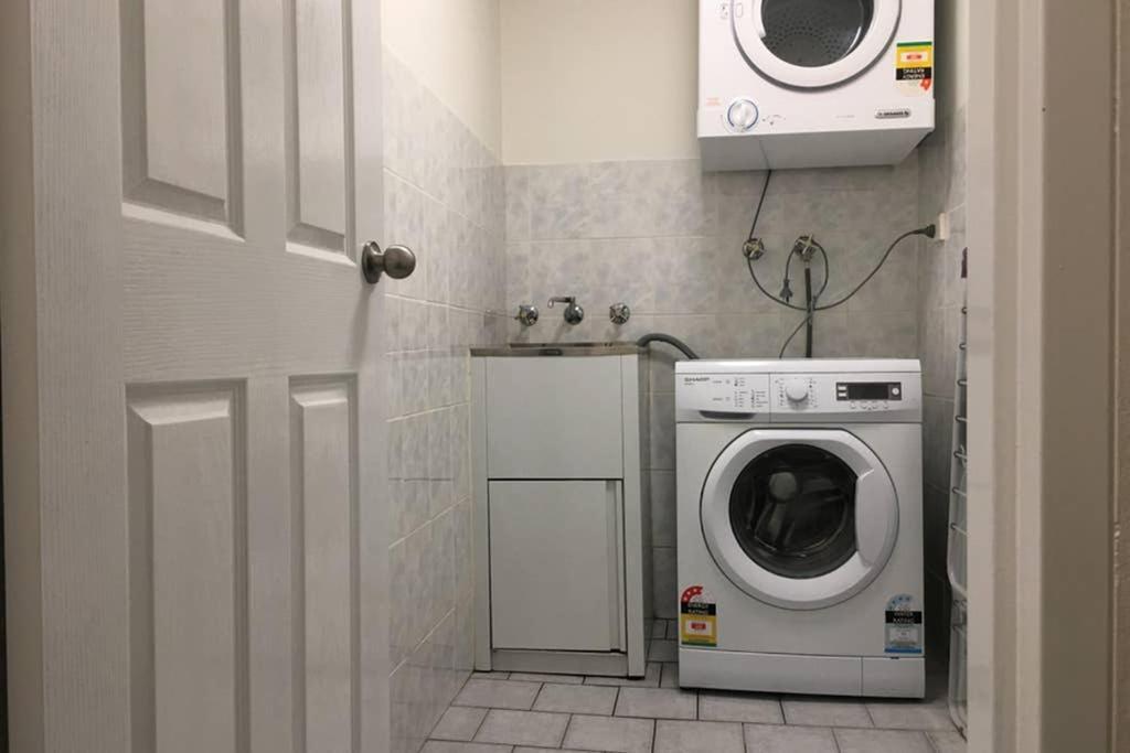 Urban Escape - Parramatta Apartment