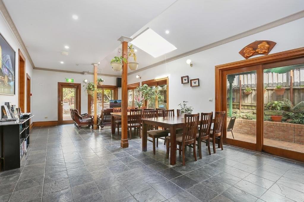 Guest house Alishan International 3*