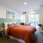 Manly Waves Hotel