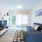 Lotus Stay Manly - Apartment 29C