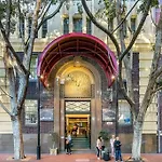Darling Harbour Stunning City Location With Pool, Gym, Wifi, Netflix