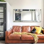 The Stylist\'S House - A Chic Inner City Landmark