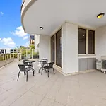 Fabulous 2B Apt Waterloo