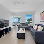 Ocean View 1 Bedroom Private Apartment Next To Maroubra Beach