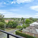 Cute 2 Bedroom Apartment Kensington