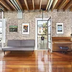 New York-Style Loft In Sydney Cbd With City Views