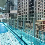 Sydney Cbd Luxury Furnished Apartment & City Views