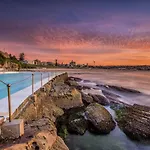 In The Heart Of Bondi, Stroll To The Beach