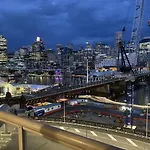 Fabulous Location Darling Harbour