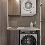 Luxury 1Br Apt With Stunning City Skyline Views