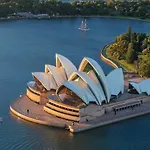 Urban Retreat Near Sydney Harbour