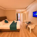 Marco Polo Motor Inn Sydney Hotel