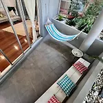 Bondi Stylish Bedroom Close To The Beach