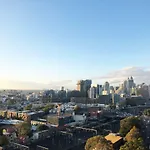 Redfern Apt With Great City View