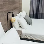 Uno Hotel Sydney
