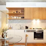 Short Lane Apartments By Urban Rest