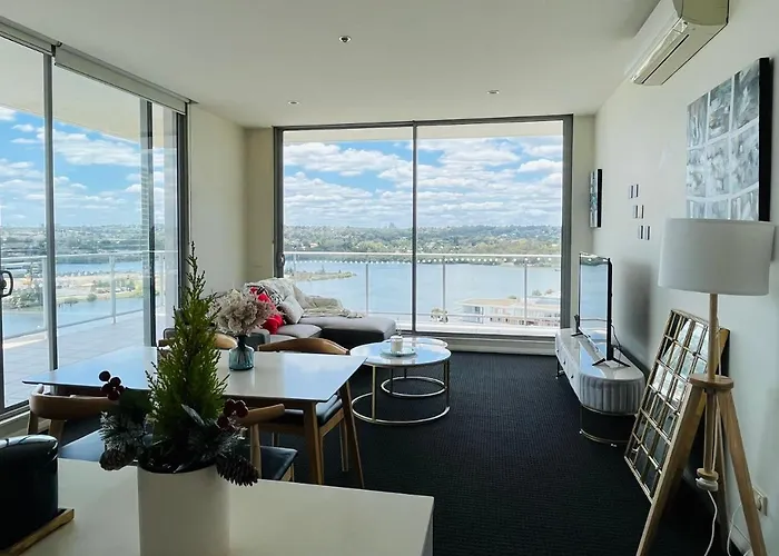 High-Level Water View Apartment