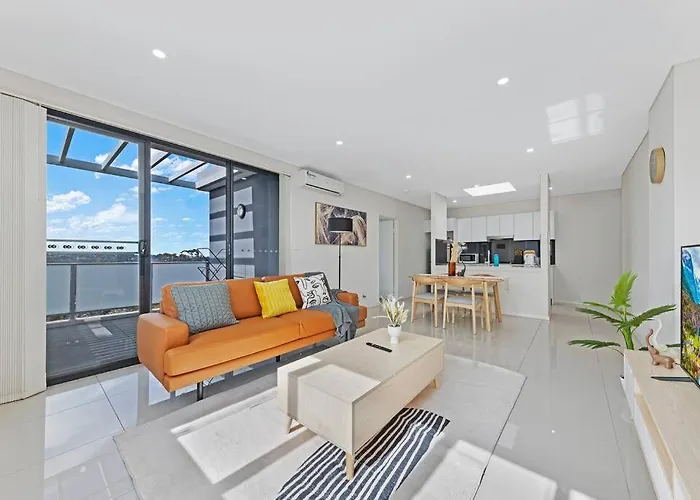 Aircabin｜Carlingford｜Lovely｜2 Beds Apt + Parking