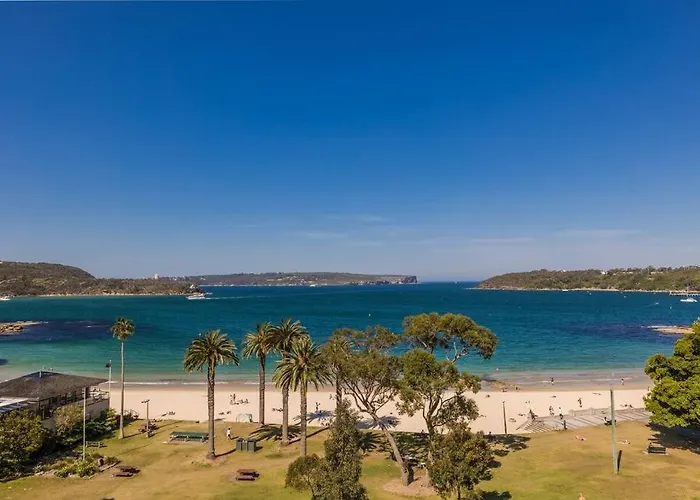 Balmoral Sands - Landing In Paradise