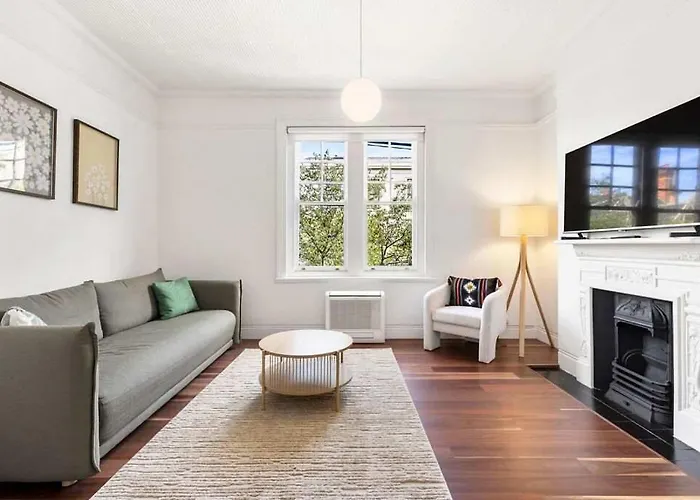 Urban Retreat Near Sydney Harbour
