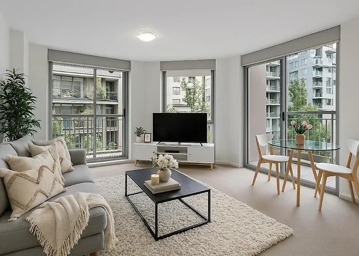 Surry Hills Secret - Convenient Relaxed Living Shl28