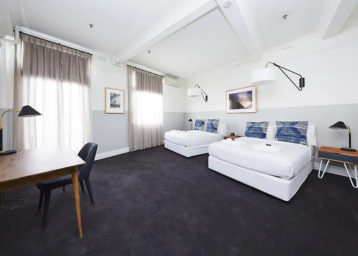 Bridgeview Hotel Willoughby