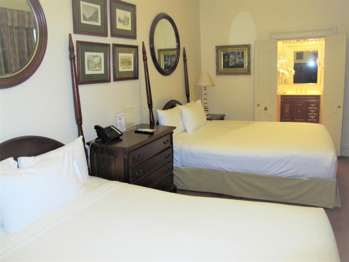 Manor Boutique Hotel