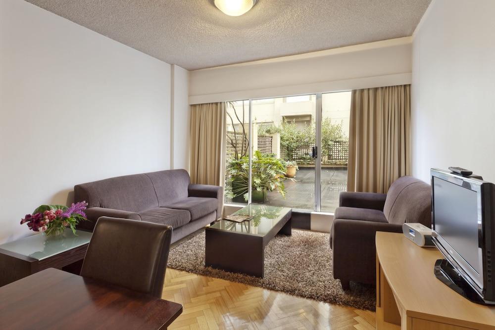 Hotel Macleay Sidney