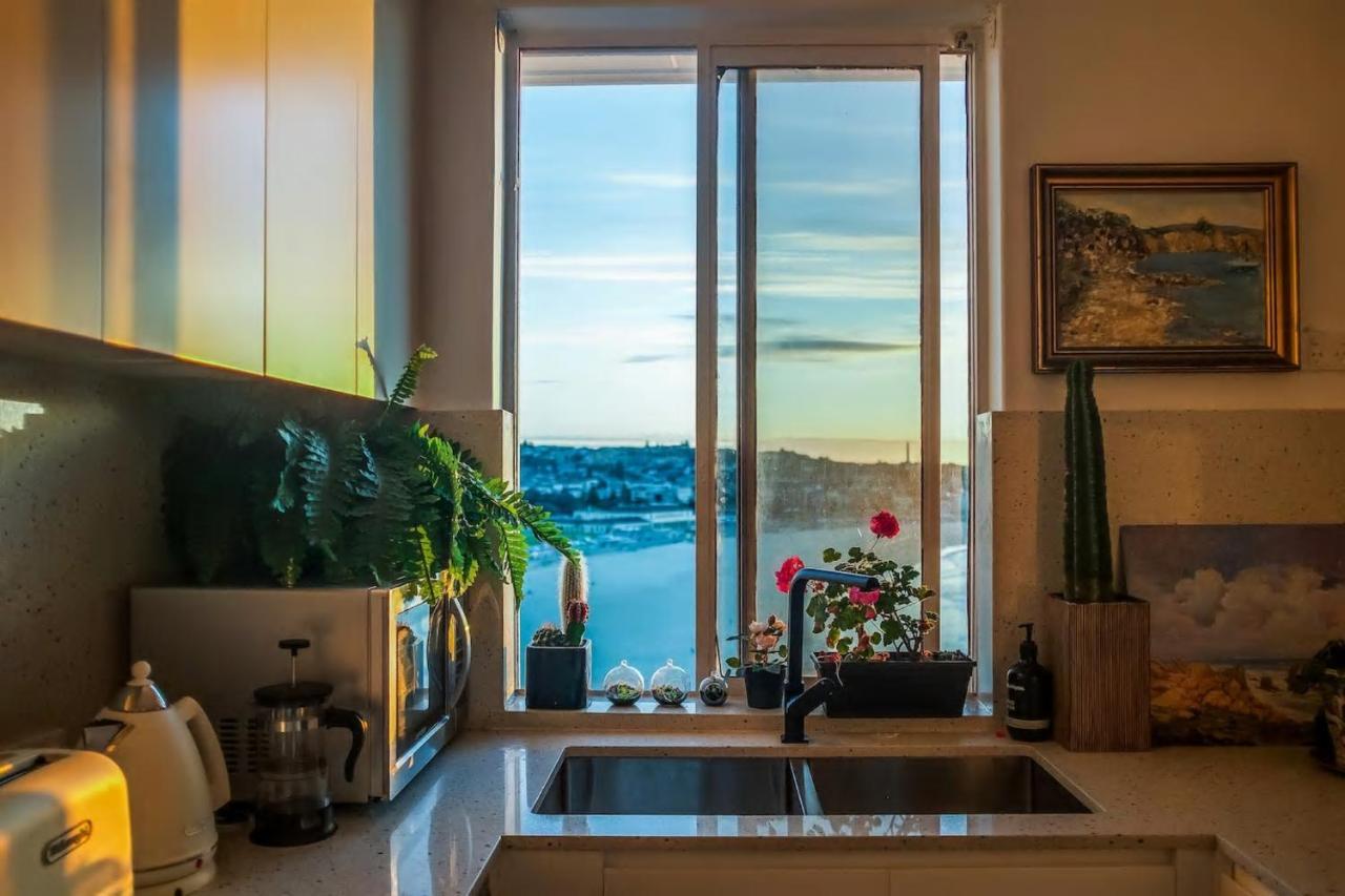 Apartment Omg View Penthouse By Dreams