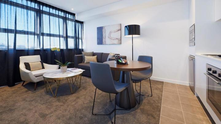 Kozyguru Chatswood Luxury Nch088-720 Apartment