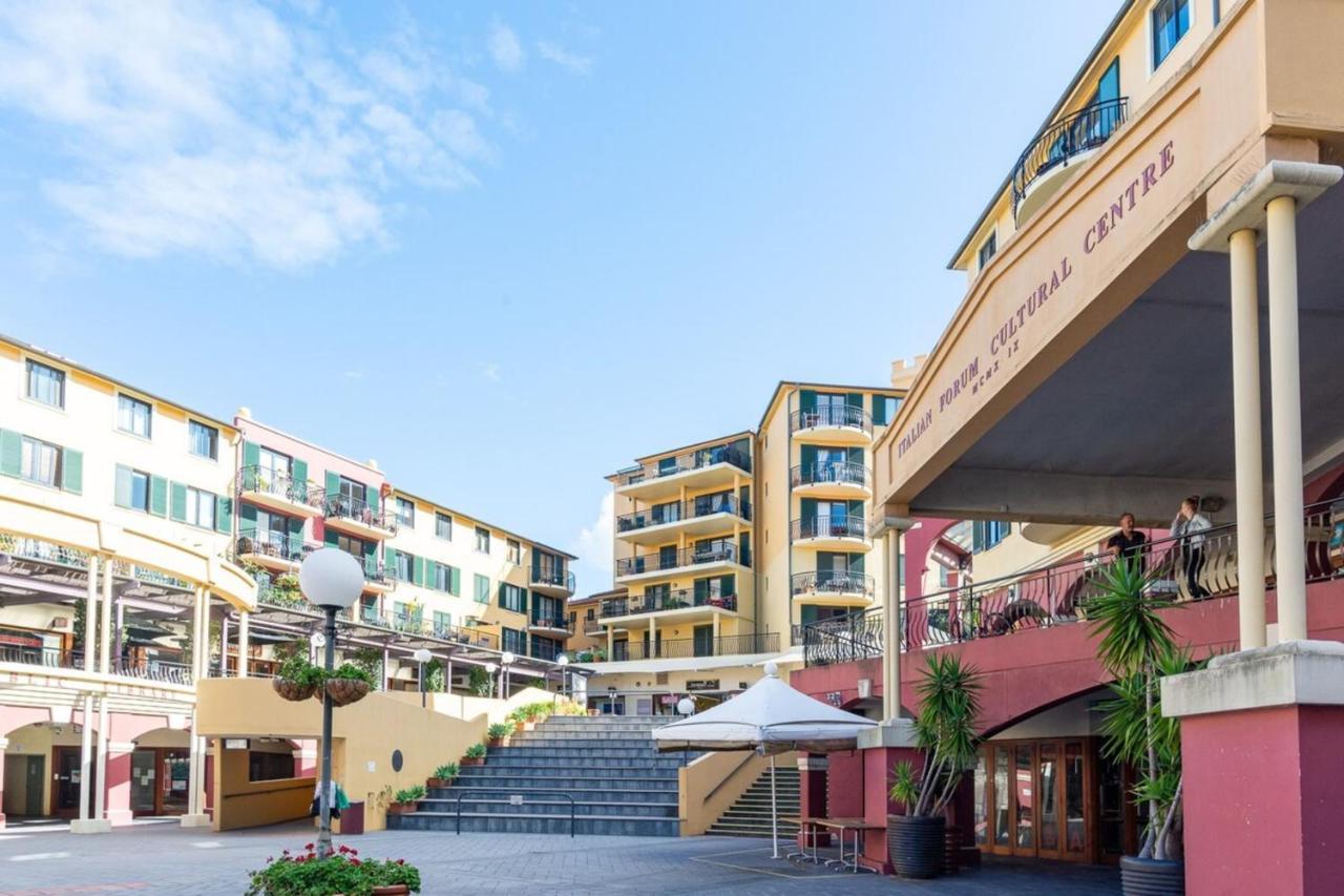 Modern 1 Bedroom In The Italian Forum Sydney