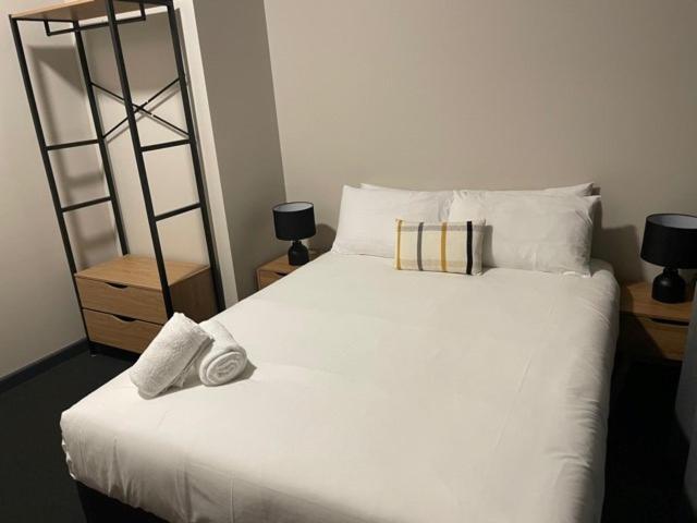 Lakemba Hotel 3*