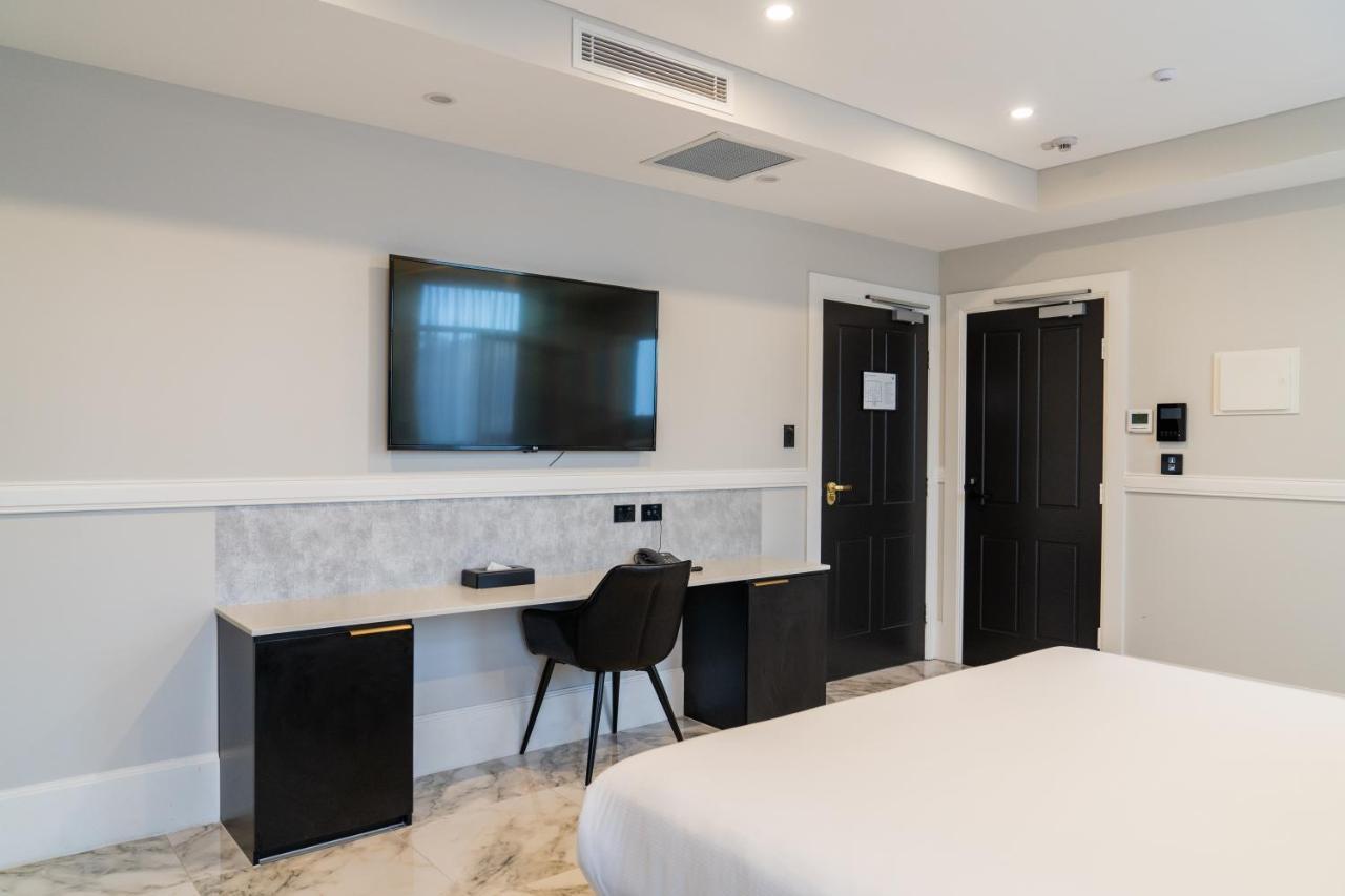 Gladius & Suites-parramatta Marsden Street