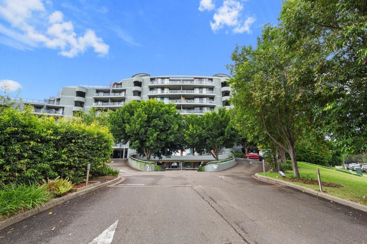 Resort Style 2 Bdrm In Homebush With Bay Views -57 Ben *